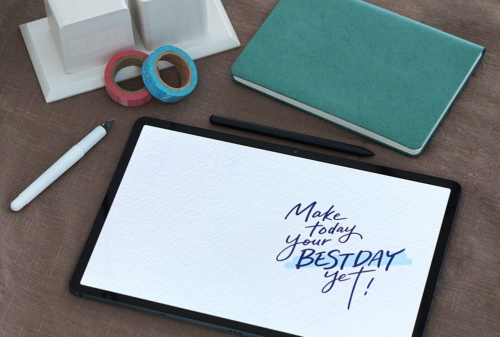 Trucos de caligrafía en un Tablet: Crea tus propios saludos personalizados y fondos de pantalla
